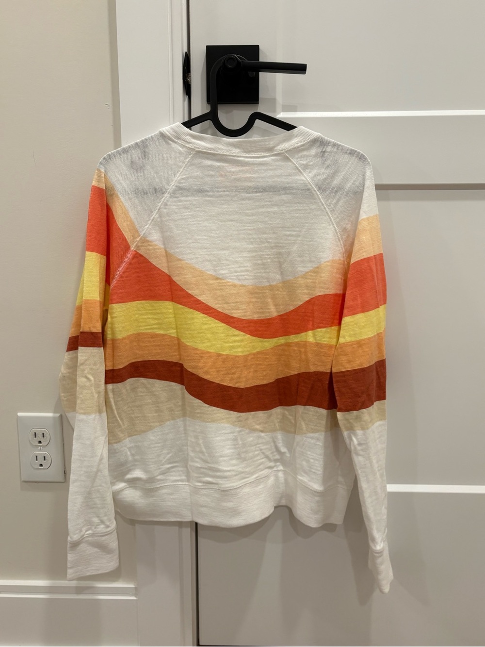 Faherty Sunwashed Slub Crewneck Size Medium 100% Cotton - Picture 6 of 8